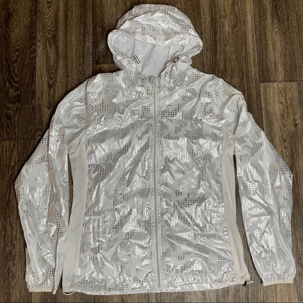 Athletic Collection by 26 International Hoodie - Picture 2 of 13